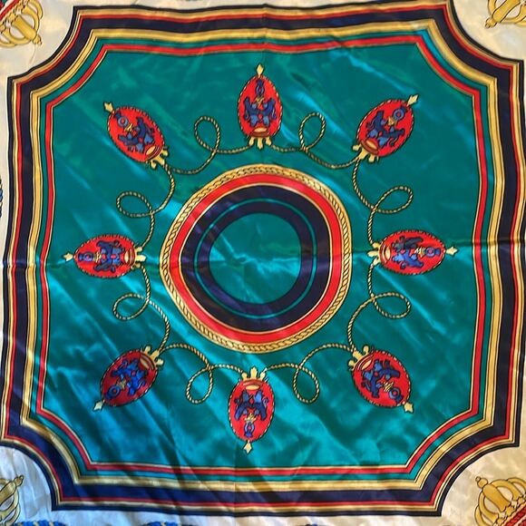 Silk scarf jewel tones 32” x 32” square, EUC, Vintage Codello my personal closet - Picture 3 of 7